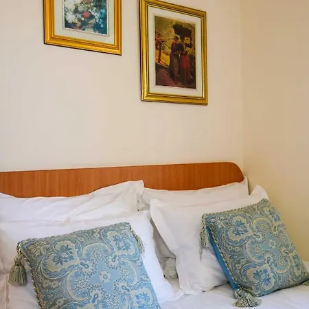 Boutique Guest Zephyrus 4*