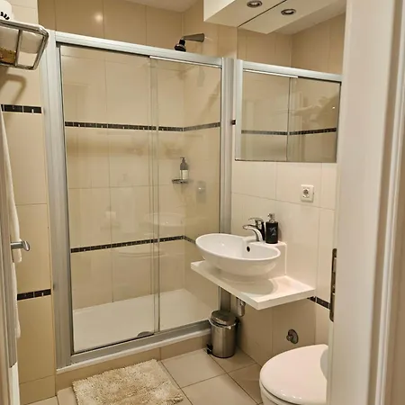 Boutique Guest Zephyrus Гостьовий будинок 4*